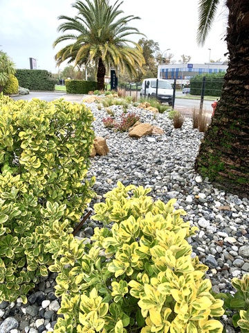 Modernisation de l'espace extérieur à l'Hôtel Kyriad à Bordeaux