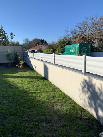 Clôture en aluminium